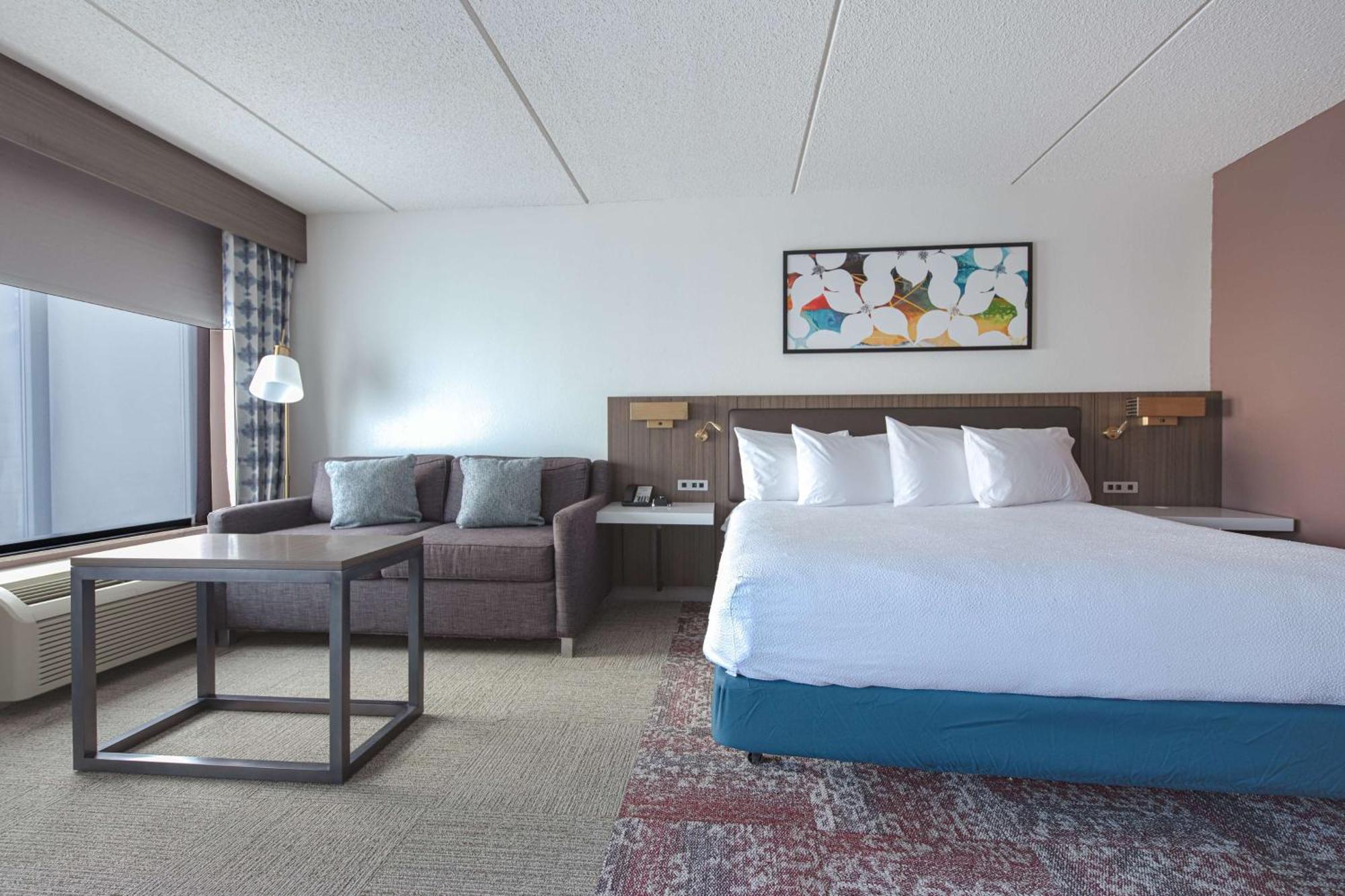 Hilton Garden Inn Newport News Ngoại thất bức ảnh