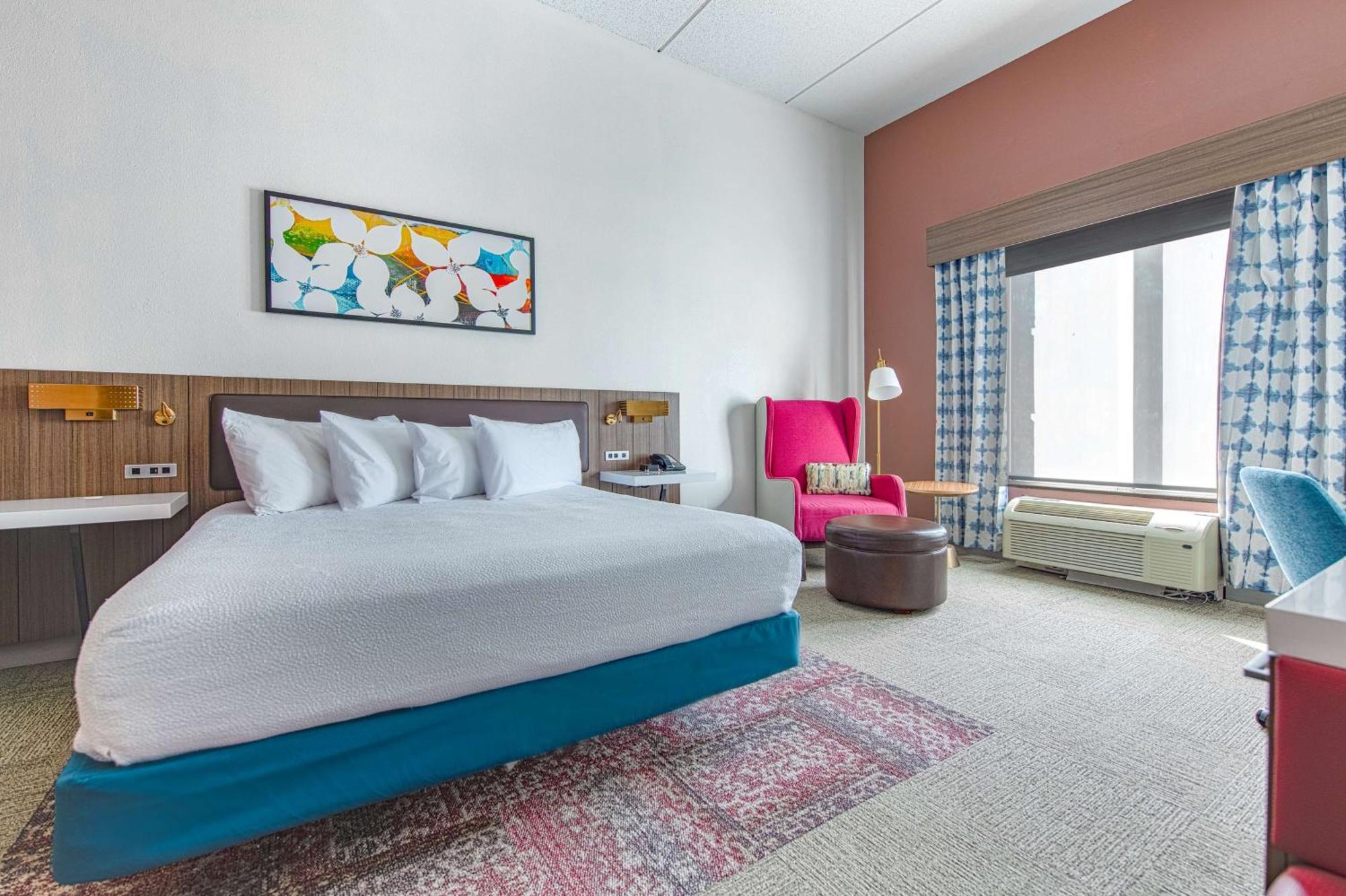 Hilton Garden Inn Newport News Ngoại thất bức ảnh